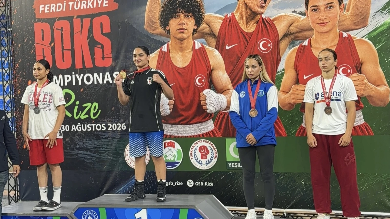 Bursalı boksçulardan önemli başarı