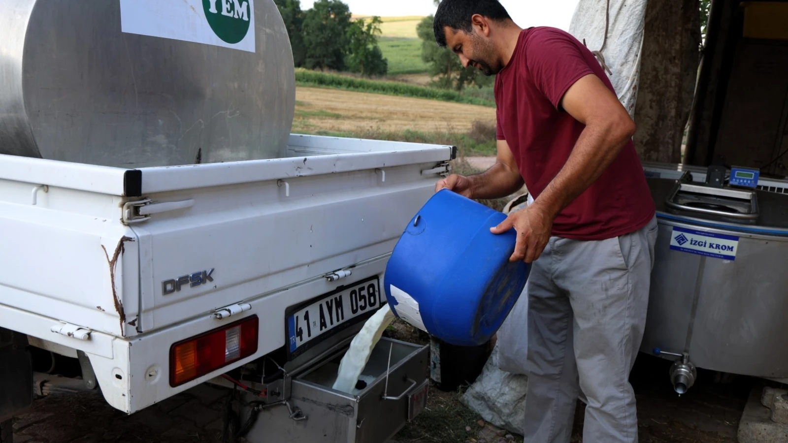 Kocaeli’de üreticiye süt soğutma tankı desteği