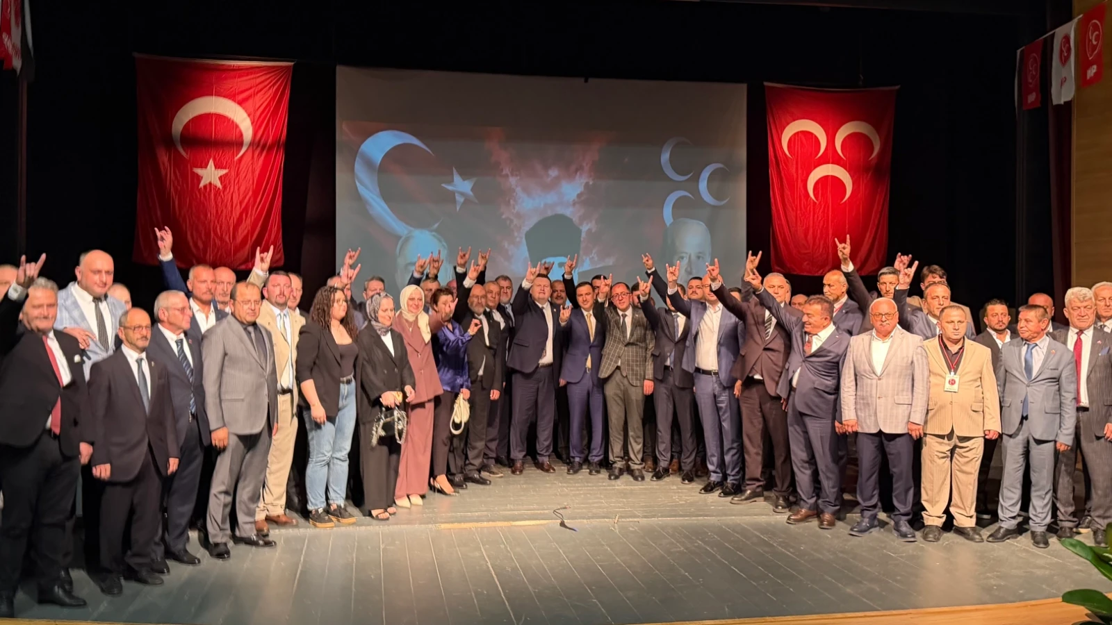 MHP Düzce İl Başkanlığı'nın 15. Olağan Kongresi yapıldı