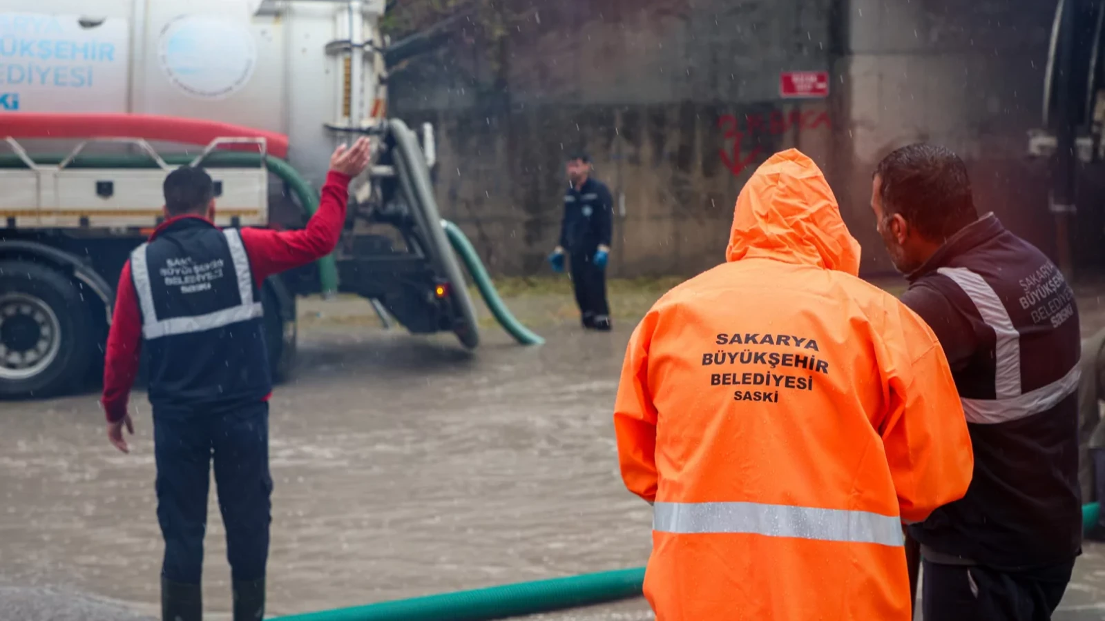 Sakarya’ya tarihin en kuvvetli yağışı düştü! SASKİ o raporu açıkladı