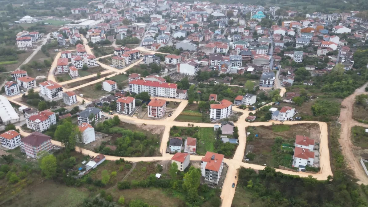 İnegöl Cerrah'ta 27 sokakta sathi kaplama
