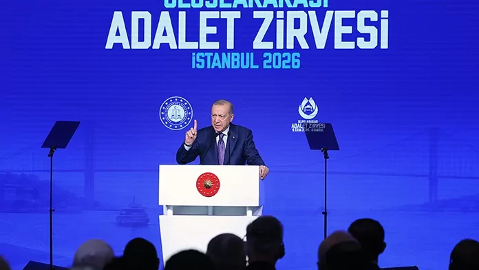 Cumhurbaşkanı Erdoğan'dan uluslararası zirvede 'adil dünya' vurgusu