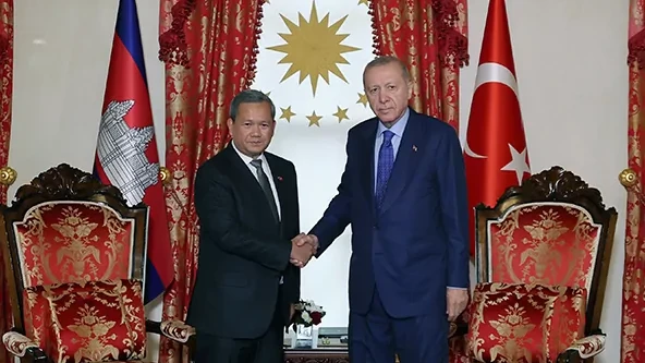 Kamboçya Başbakanı Dolmabahçe’de