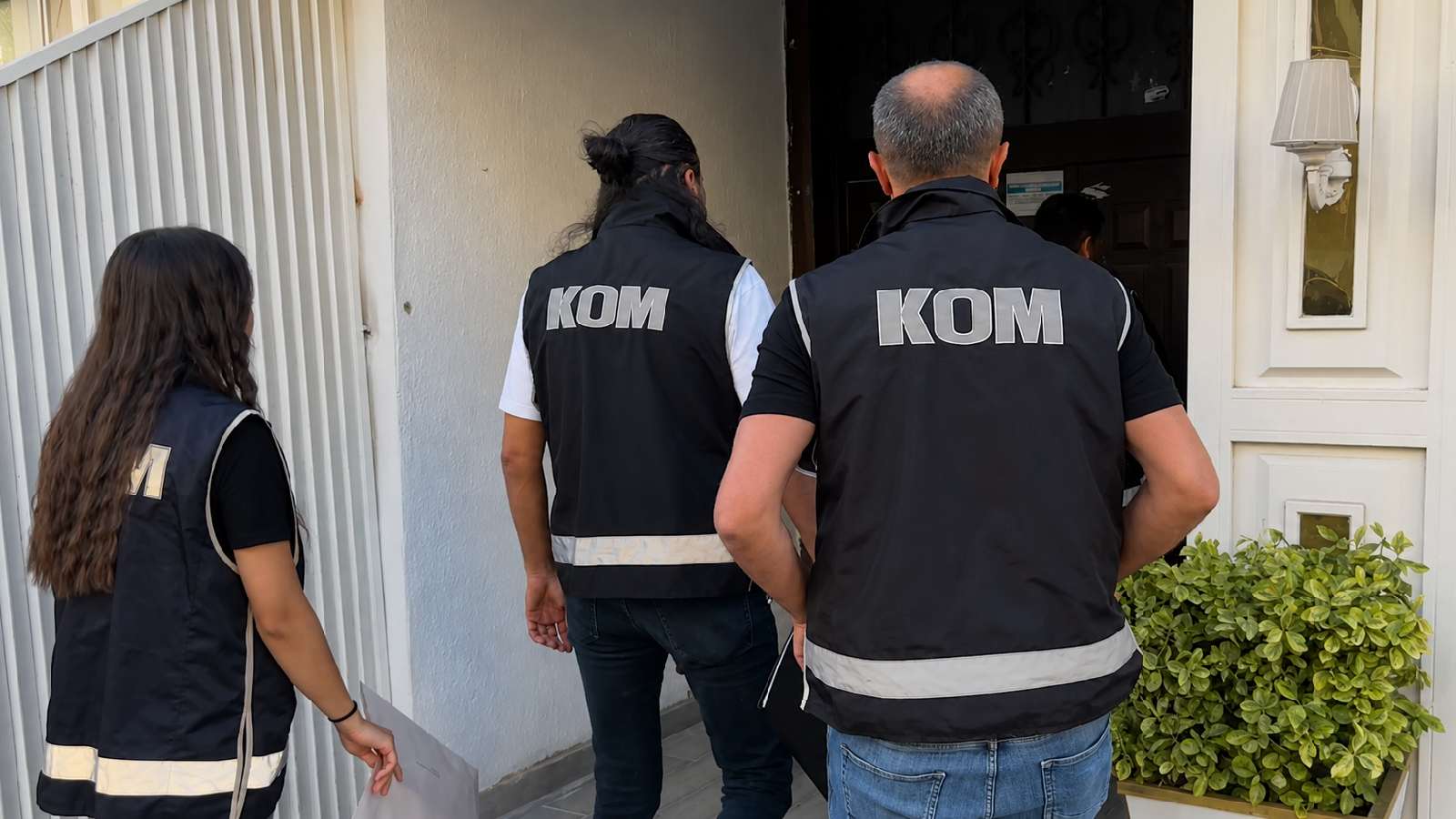 kom-sube-061343