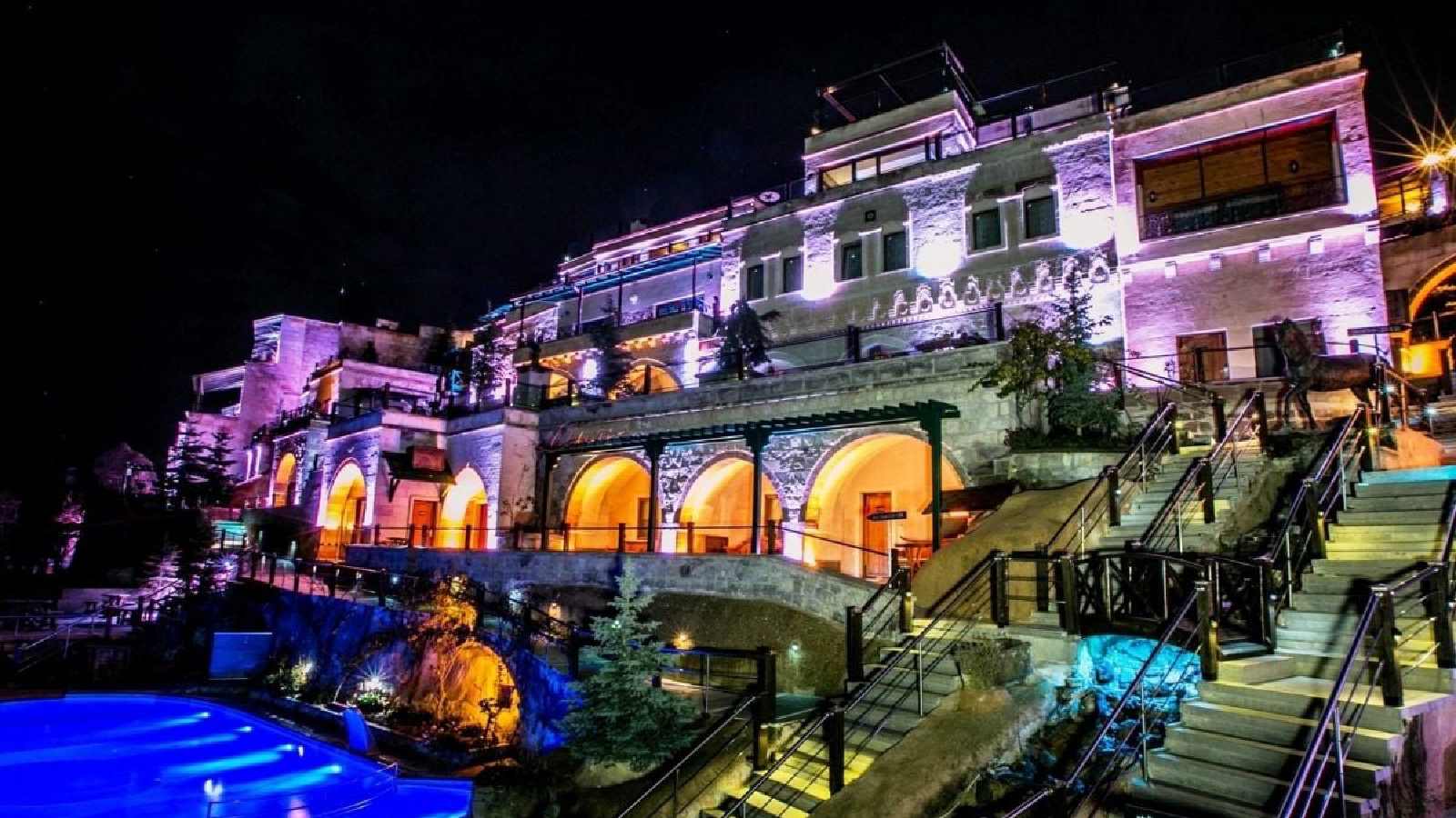 caveresort-125557