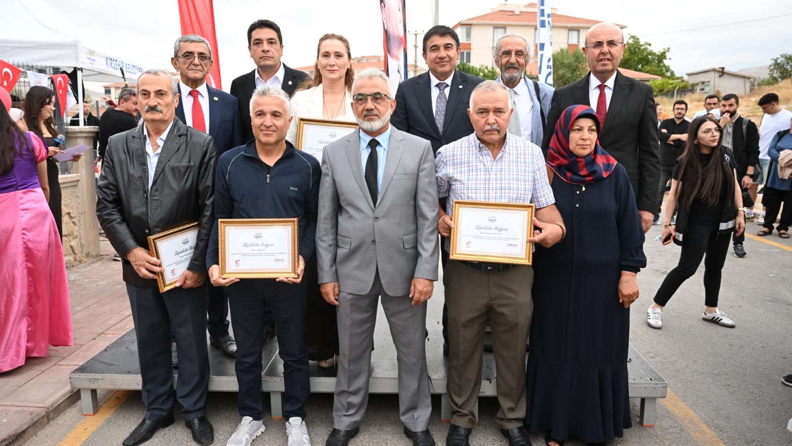 hayir-sever-122406