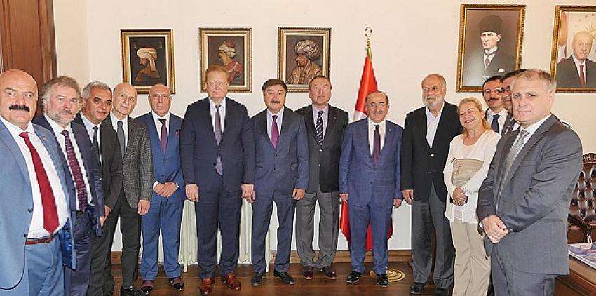 Türk Otağı,Trabzon Tarihi Belediye Binasında Hizmete Açıldı