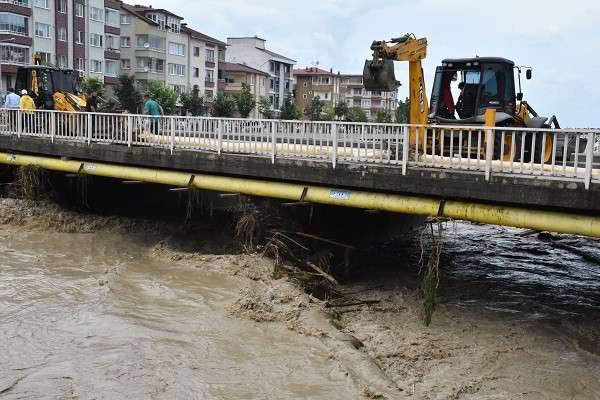 Ordu'da sağanak sonrası halk sağlığının korunmasına yönelik tedbirler alındı