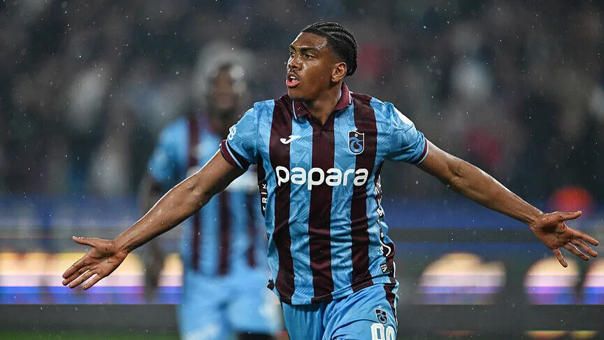 Felipe Augusto Trabzonspor'a Veda Etti
