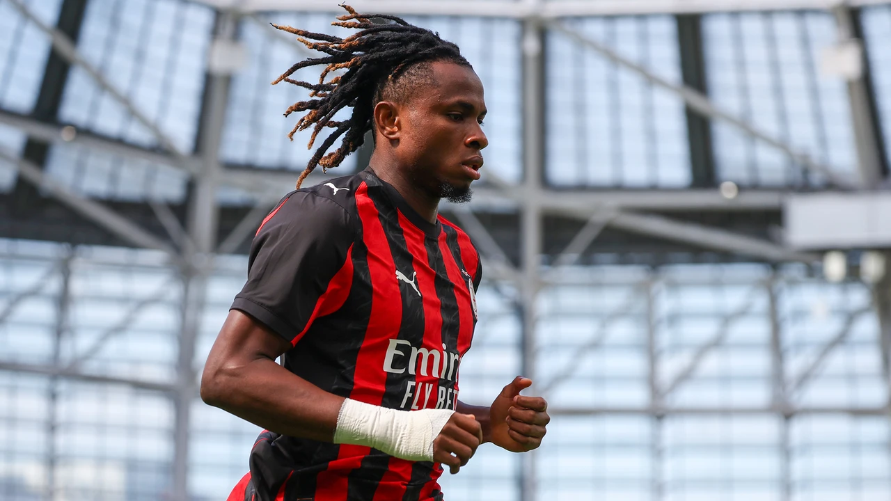 İtalyanlar Yazdı: Trabzonspor'dan Milan'ın Yıldızı Chukwueze İçin 15 Milyon Euro!