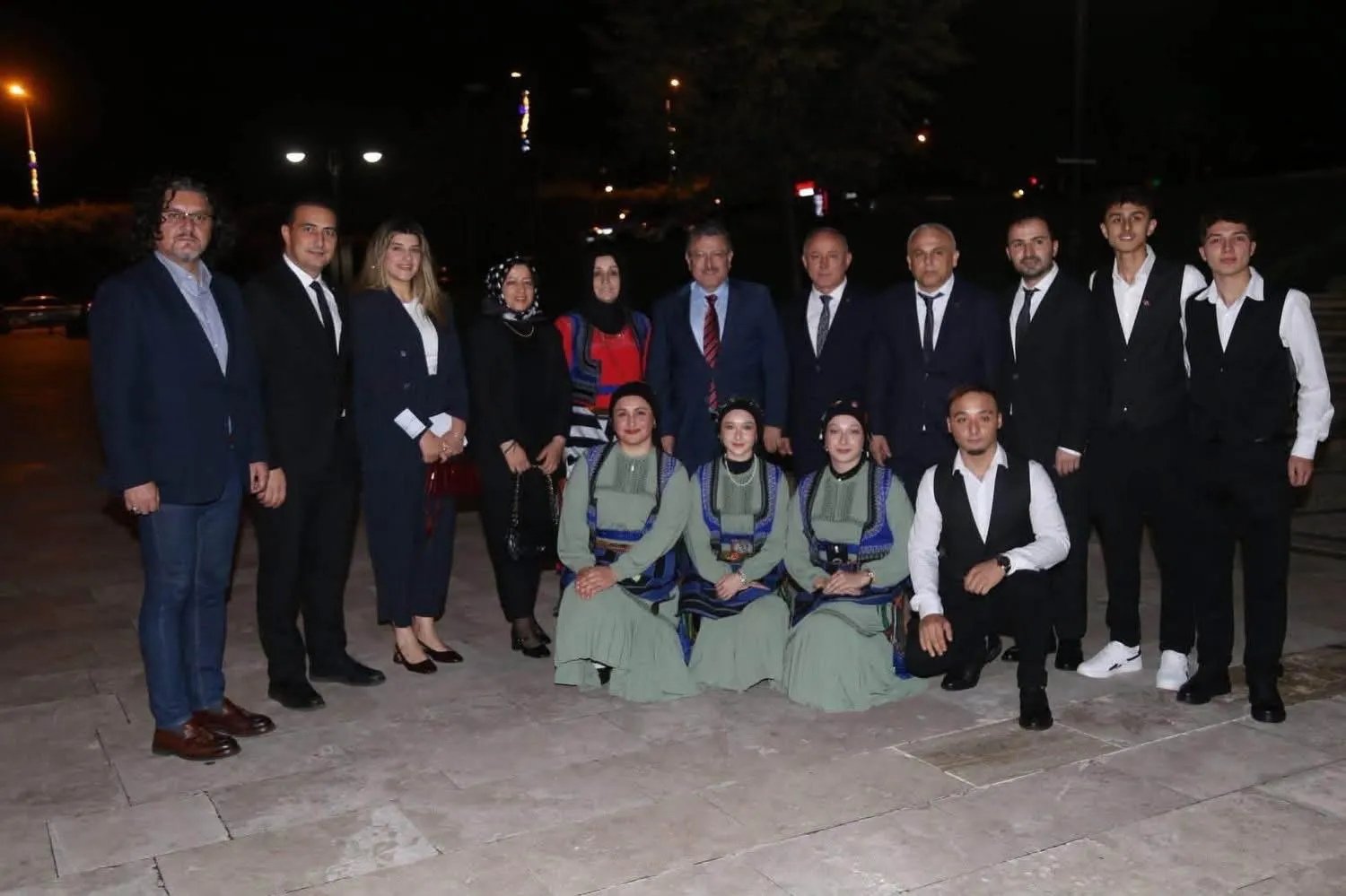 istanbula-agasar-kultur-evi-geliyor-baskan-gencten-dev-destek-sozu-3-030320