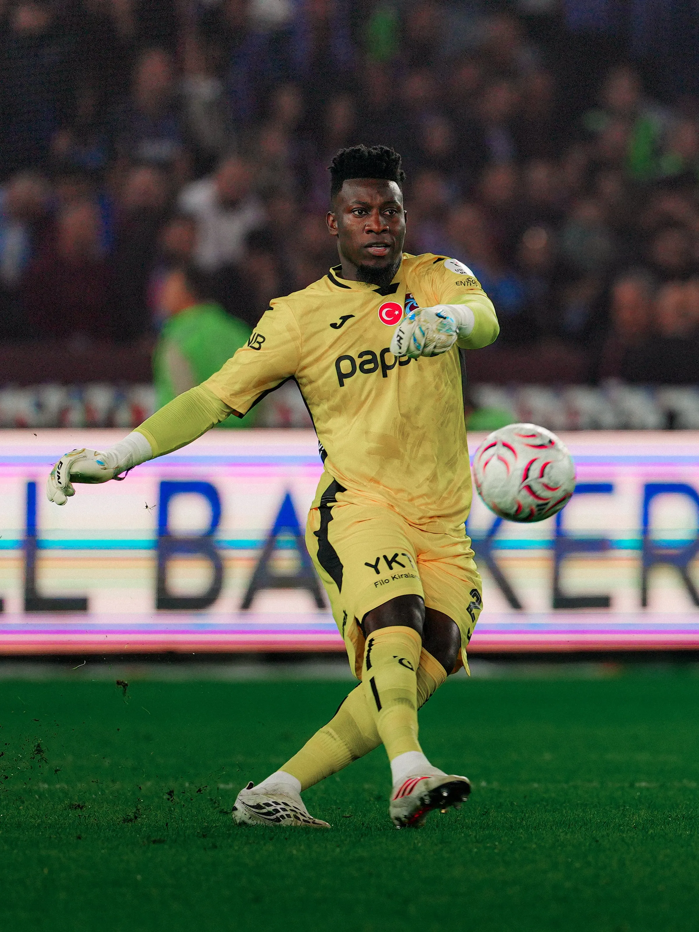 andre-onana-trabzonsporda-kalesine-duvar-ordu-105427