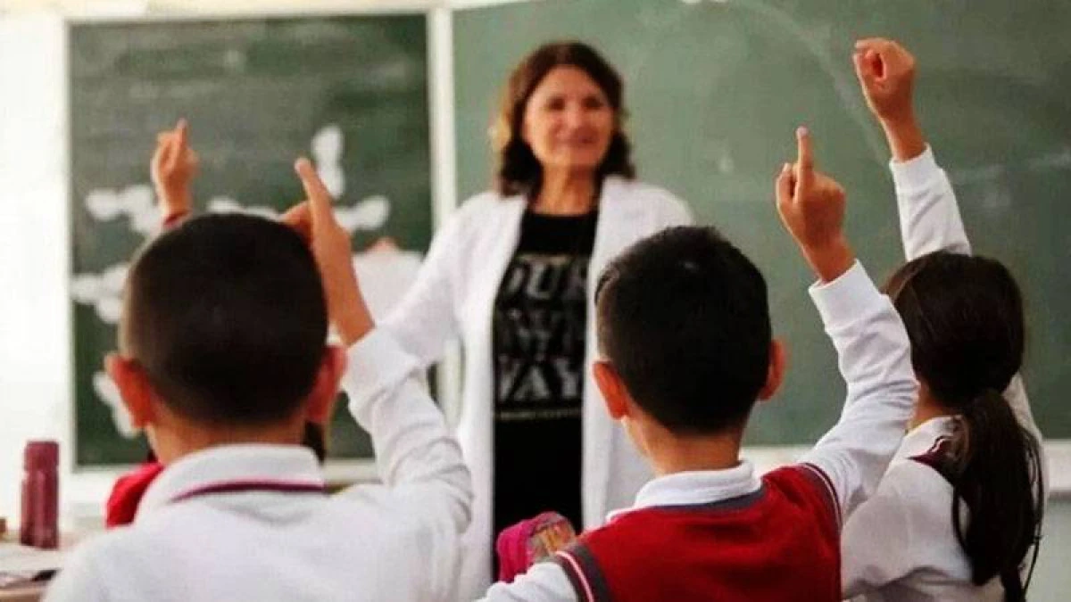 Velilerin, öğretmenler hakkında Cimer'e yazdığı şikayetler gündem oldu