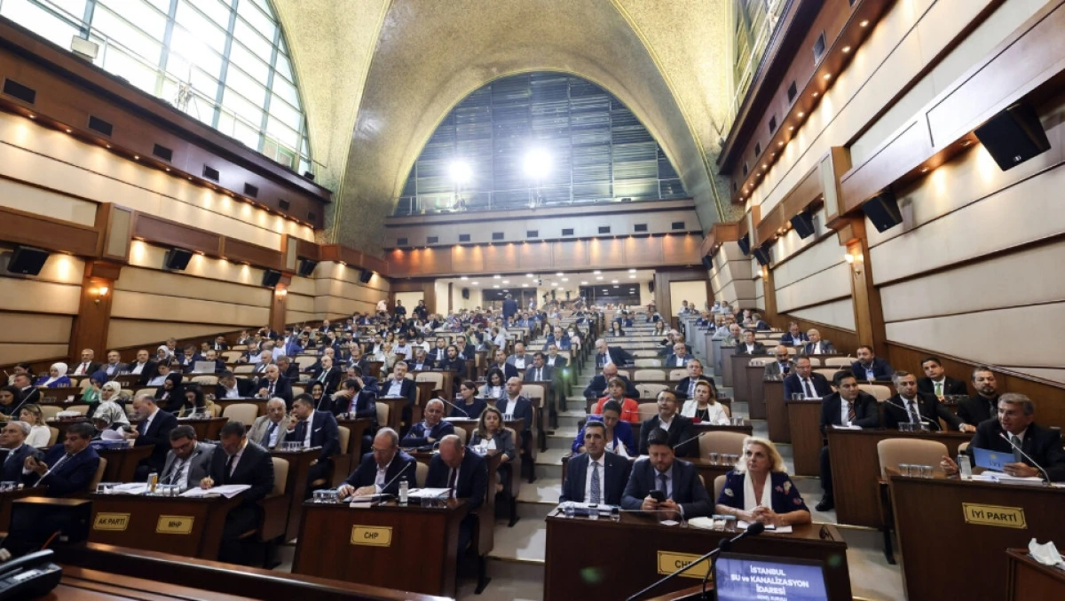 İBB Meclisi’nden öğrencilere kötü haber! Yurtlara yüzde 35 zam