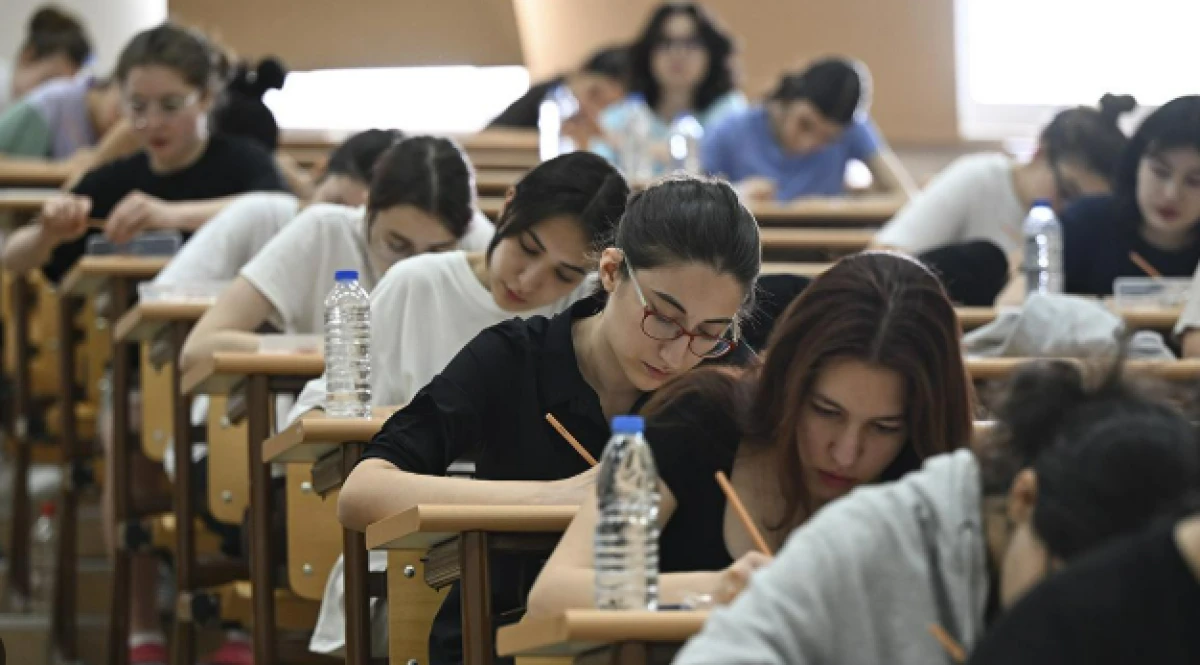 YKS'nin son oturumu YDT sınavı başladı