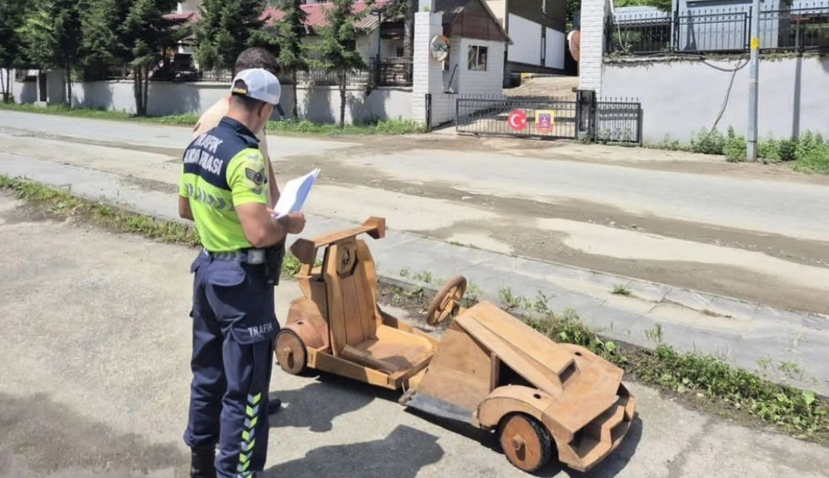 Tahta arabasıyla hız yaptı, para cezası yedi