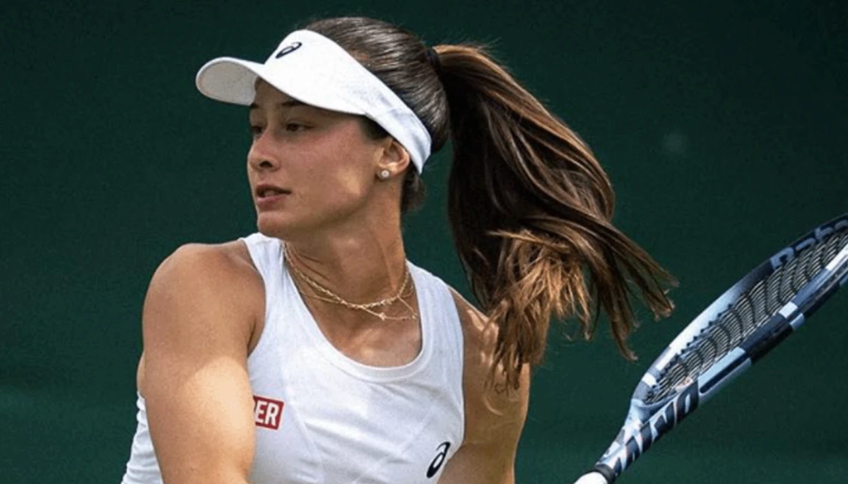 Zeynep Sönmez Wimbledon'da ikinci tura yükseldi