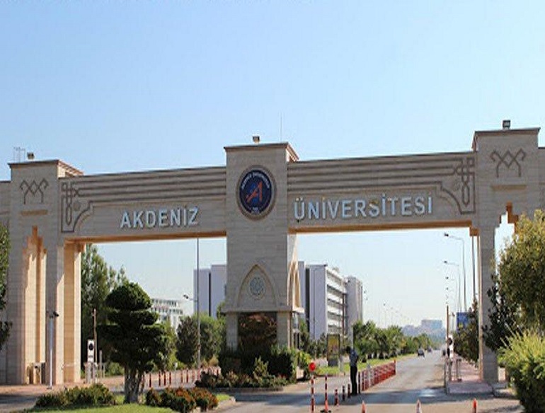 Akdeniz üniversitesinde akademisyen hakkında yakalama kararı 