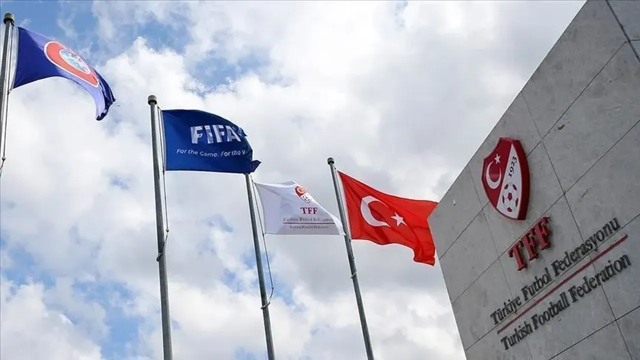 aym-karari-yururluge-girdi-tffnin-erisim-engeli-yetkisi-sona-erdi-1803345202607150944202607150944531-103011