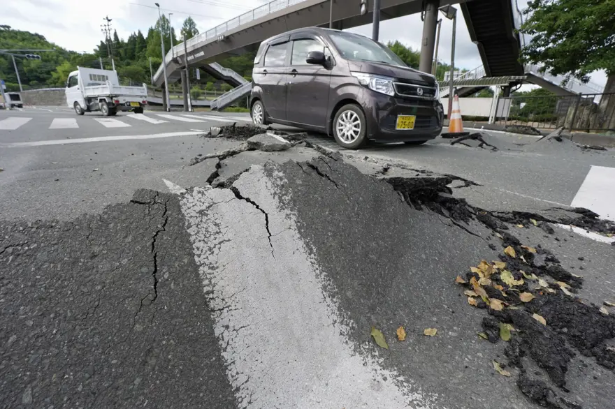 2026-07-29t023711z1613473904rc2enma7f4zdrtrmadp3japan-quake-426869-114357