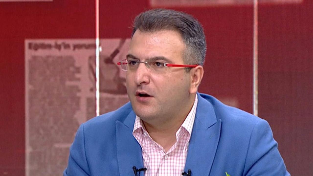 cem-kucuk-aa-2478878-034423