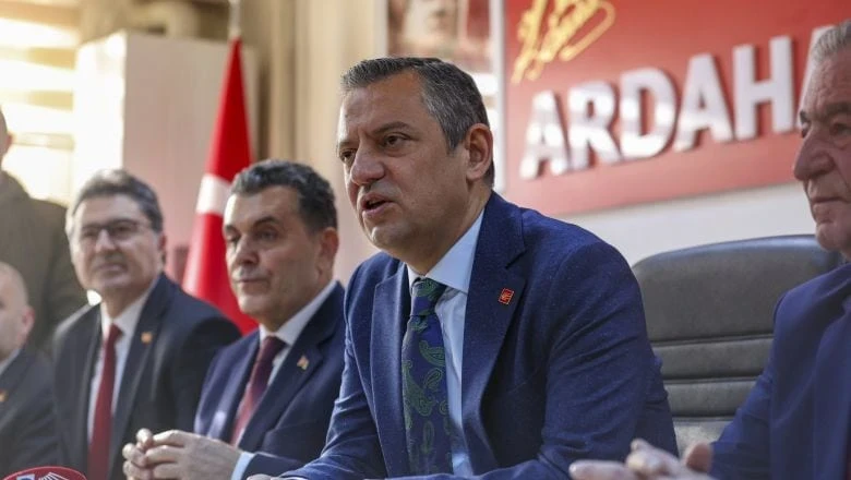 ensar-aytekin-ozgur-ozel-ile-ardahanda-1-103439