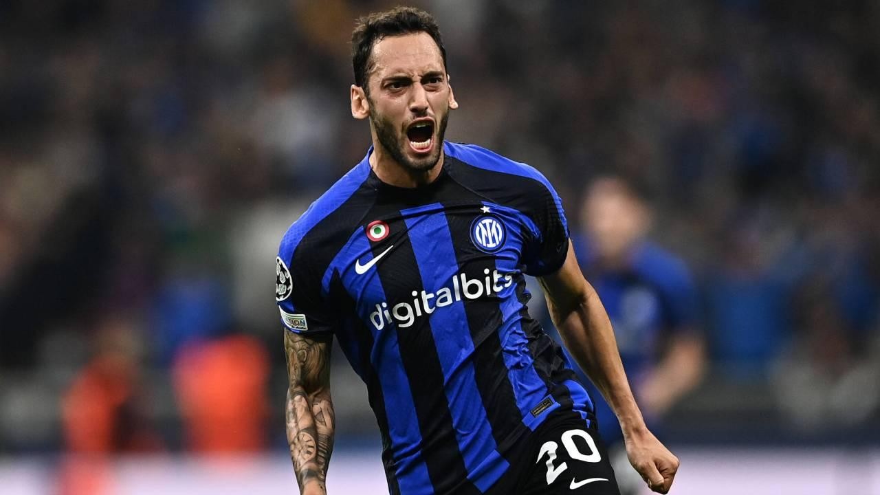 Fenerbahçe’de Hakan Çalhanoğlu sesleri