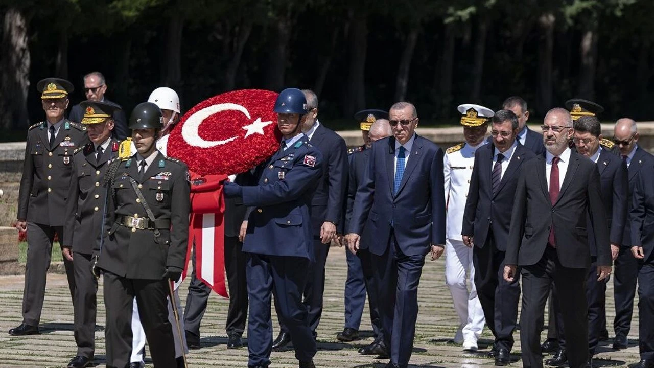 erdogan-anitkabir-1-123253