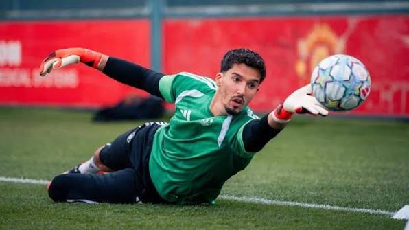 Altay Bayındır'ın yeni rotası belli oldu