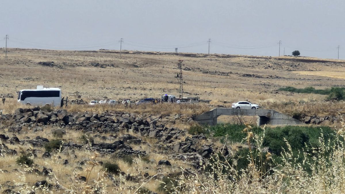 diyarbakir-da-arazide-kadin-cesedi-bulundu-2-5-20132292amp-043919