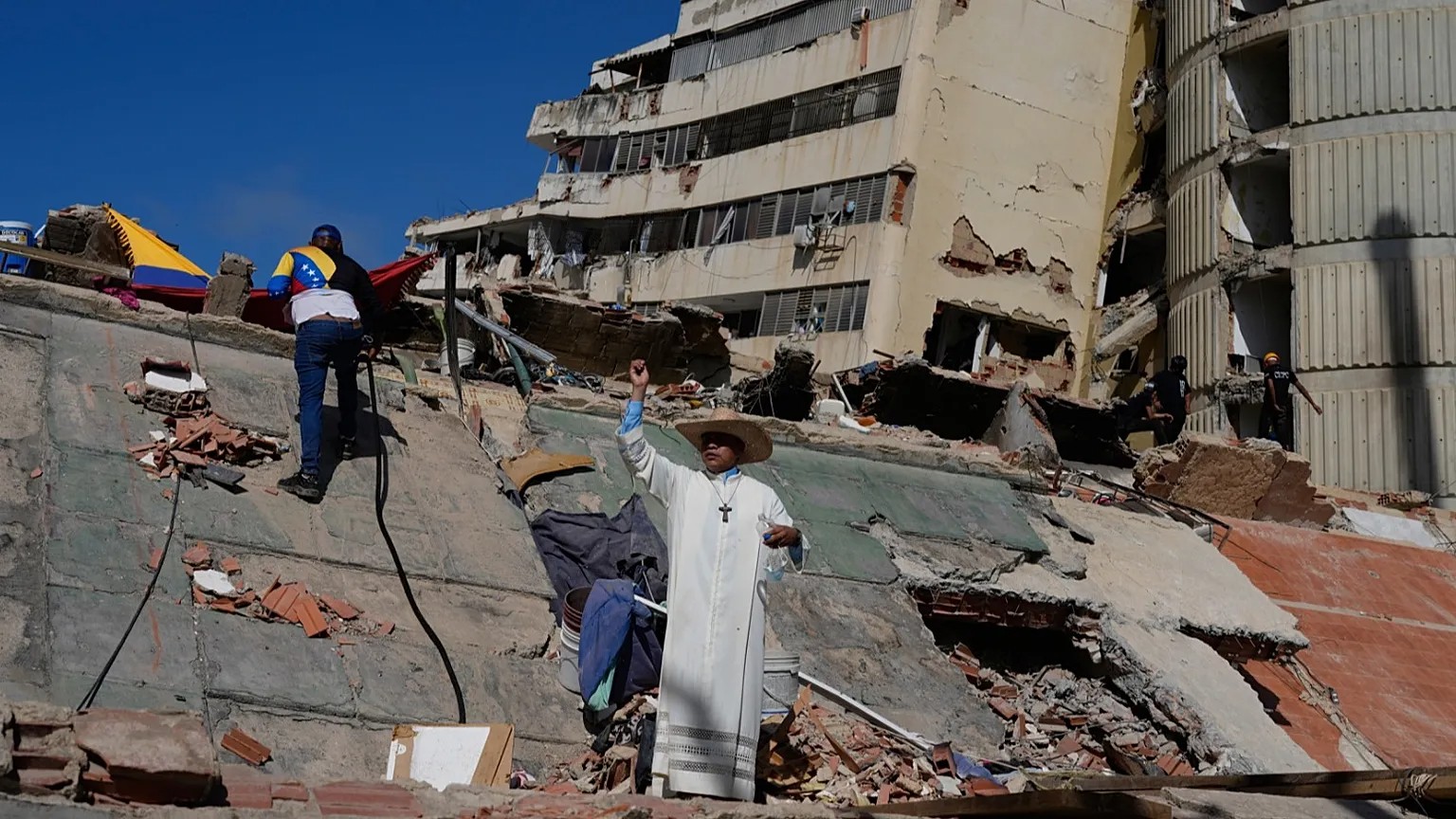Venezuela'nın deprem bilançosu ağırlaşıyor