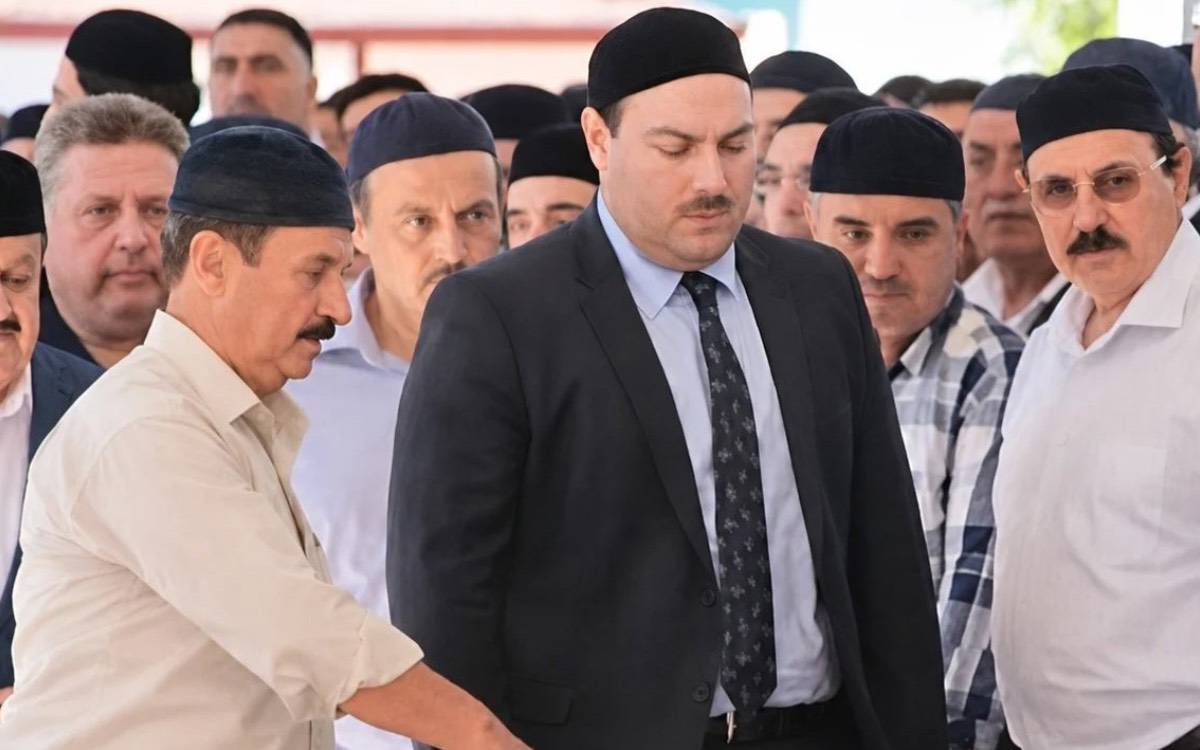 suleymancilarin-lideri-alihan-kuris-tutuklandi-032911