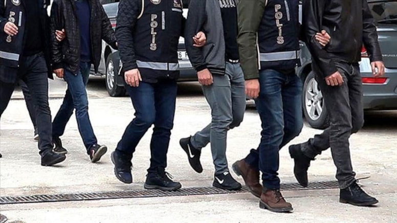 Niğde'de mide ve bağırsaklarında uyuşturucu bulunan 2 zanlı tutuklandı