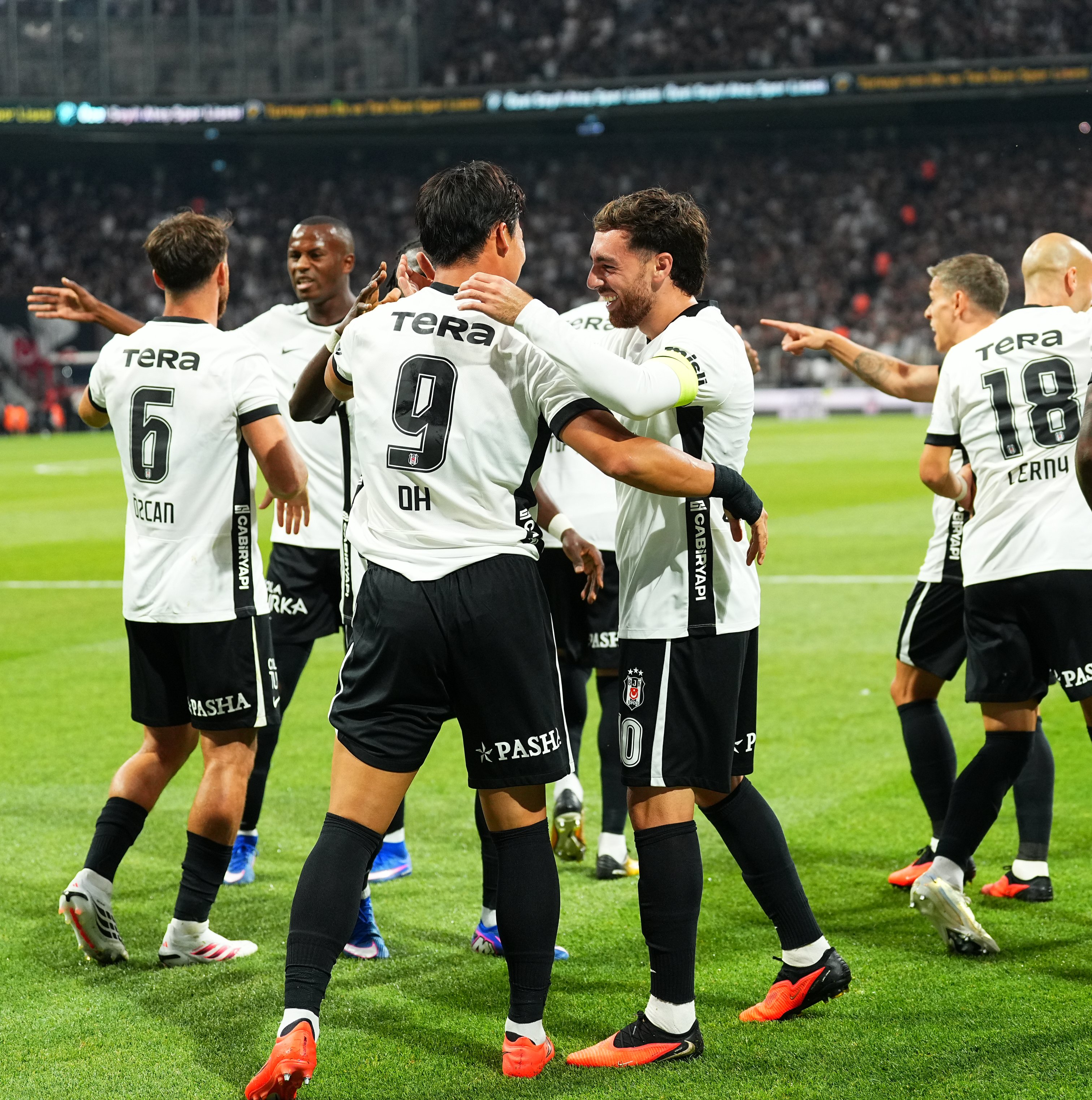 besiktas-avrupa-ligi-110726