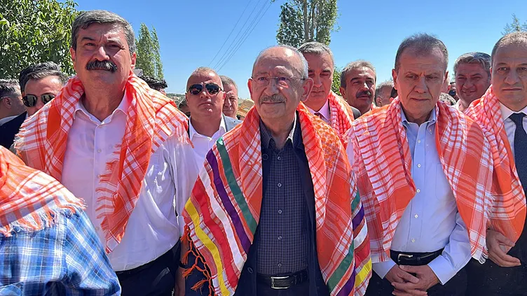 0x0-son-dakika-kemal-kilicdaroglu-ile-ozgur-ozel-arasinda-vahap-secer-gerilimi-chpli-baskanlari-tacizden-vazgecsin-1787734400245-125559
