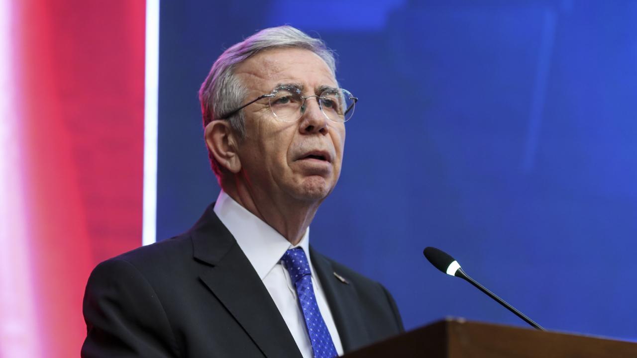 1-035740