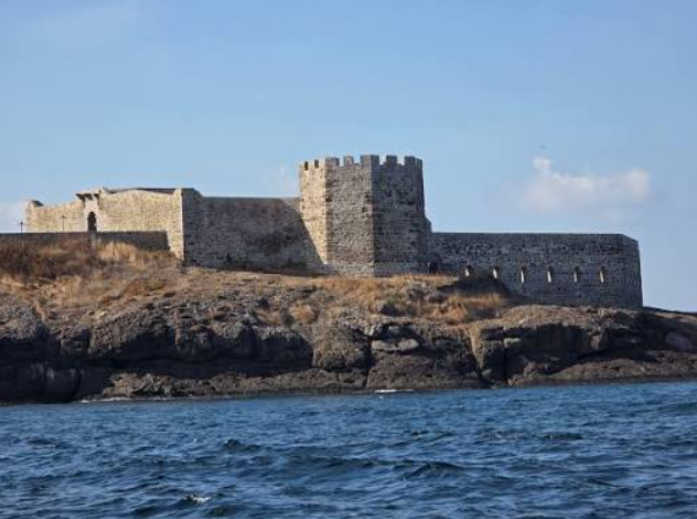 rumeli-feneri-topcu-kalesi-1-114857