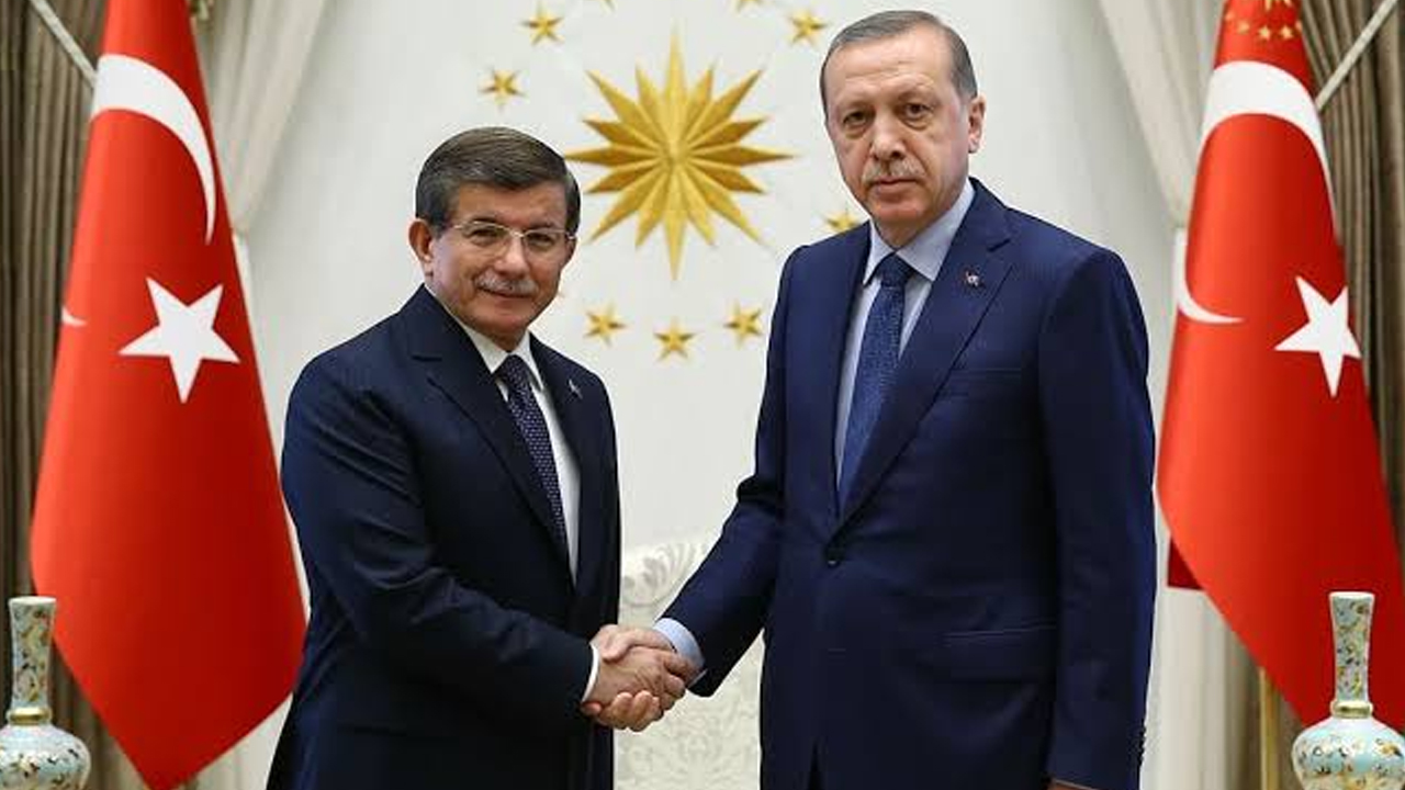 davutoglu-erdogan-113211