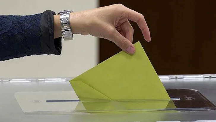Son seçim anketi: Zirve ile ikinci sıra arasında dikkat çeken fark