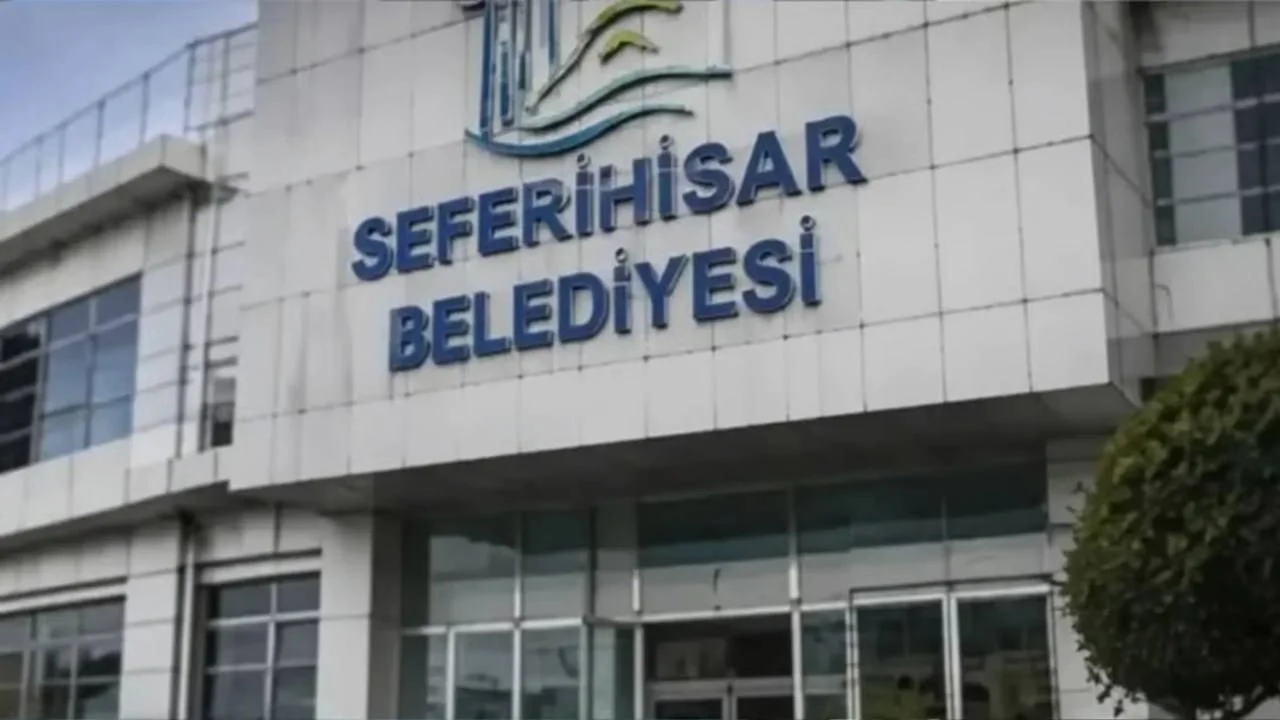 Seferihisar Belediyesi'ne 4. dalga operasyonu: Çok sayıda gözaltı!