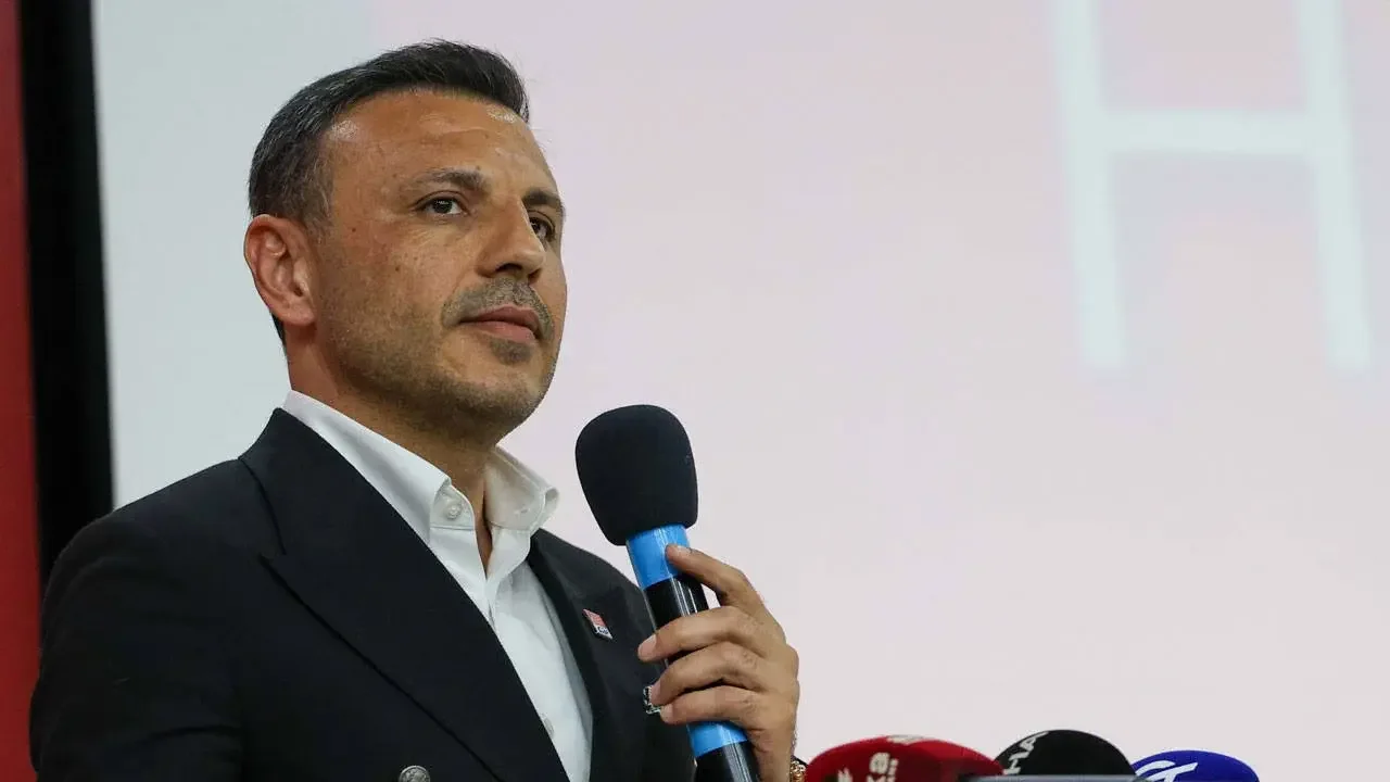 Özgür Çelik ifade vermek üzere adliyeye geldi