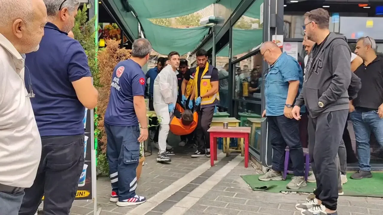 Fatih'te silahlı kavga: 3 kişi hayatını kaybetti