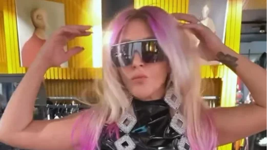 Hande Yener işin başına geçti, yeni girişimini duyurdu