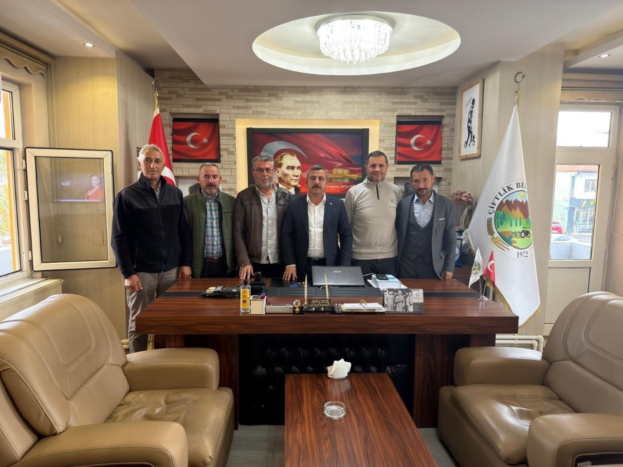 nigdede-ciftlik-belediye-baskani-arif-cakil-chpden-istifa-etti-1820110202610021421202610021421231-035640