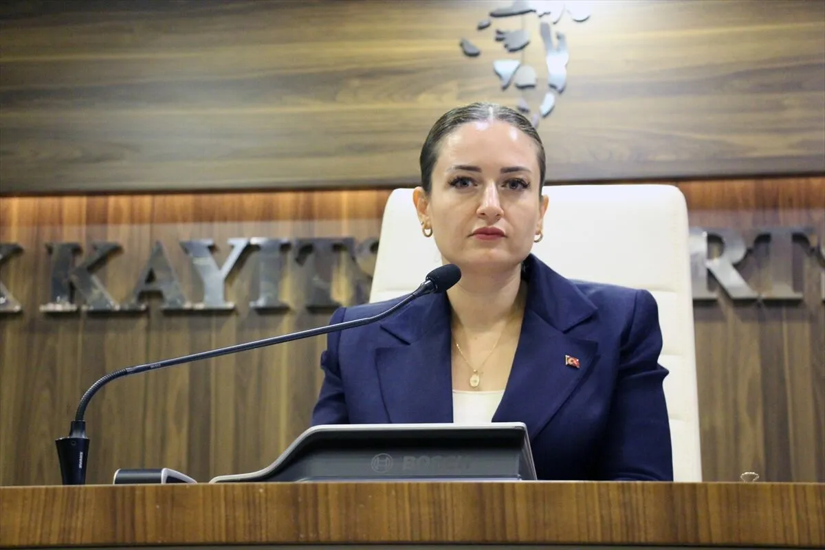 antalya-buyuksehir-belediyesi-baskanvekilligine-busra-ozdemir-secildi-115131