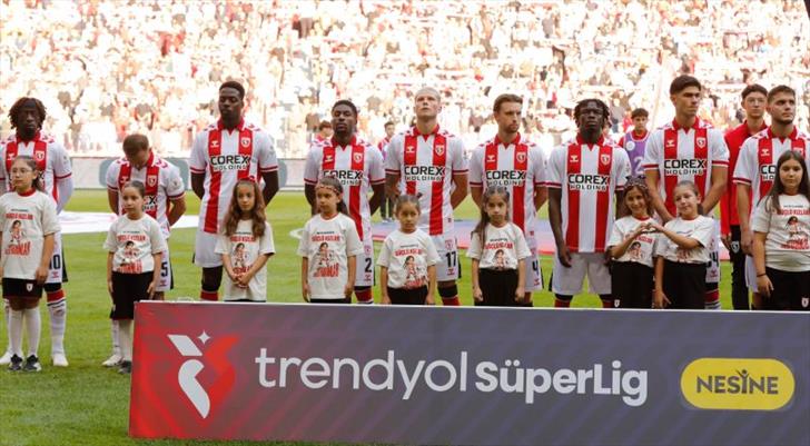 Samsunspor'un yeni teknik direktörü belli oldu! 