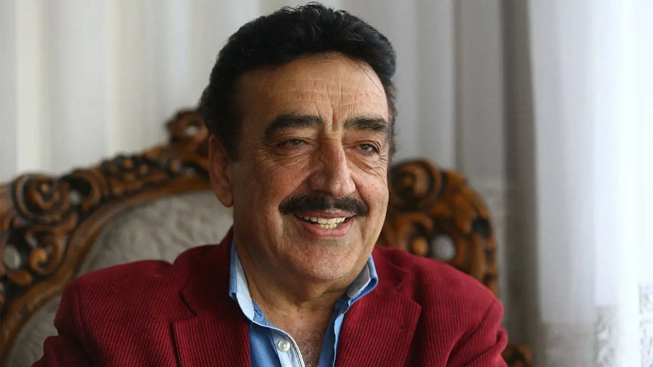 hakki-bulut-hastaneye-kaldirildi-052345