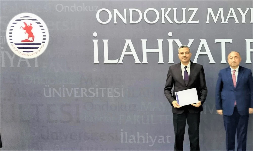 İlahiyat Fakültesinden Dr. Celal EKER’e Taltif