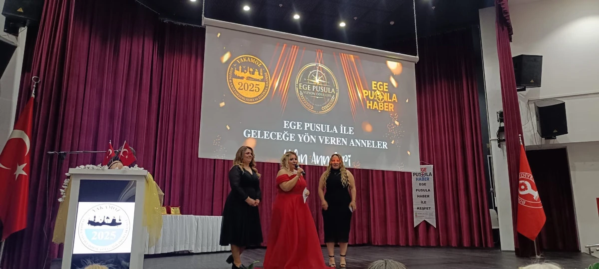 İzmir’de Yürekleri Isıtan Vefa: Geleceğe Yön Veren Anneler Ödüllendirildi