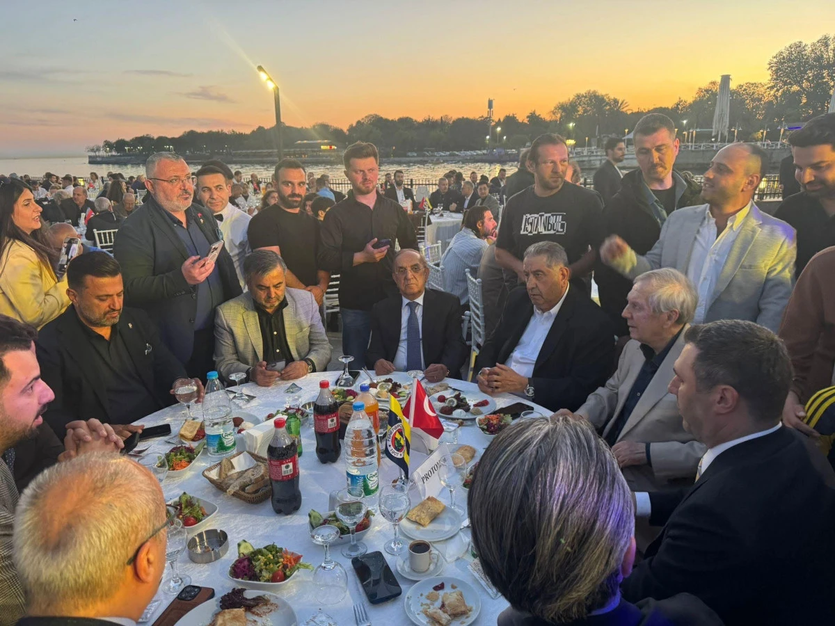 Aziz Yıldırım’dan Şok Şampiyonluk Vaadi! “Öyle Bir Takım Kuracağım Ki Açık Ara Şampiyon Olacağız”